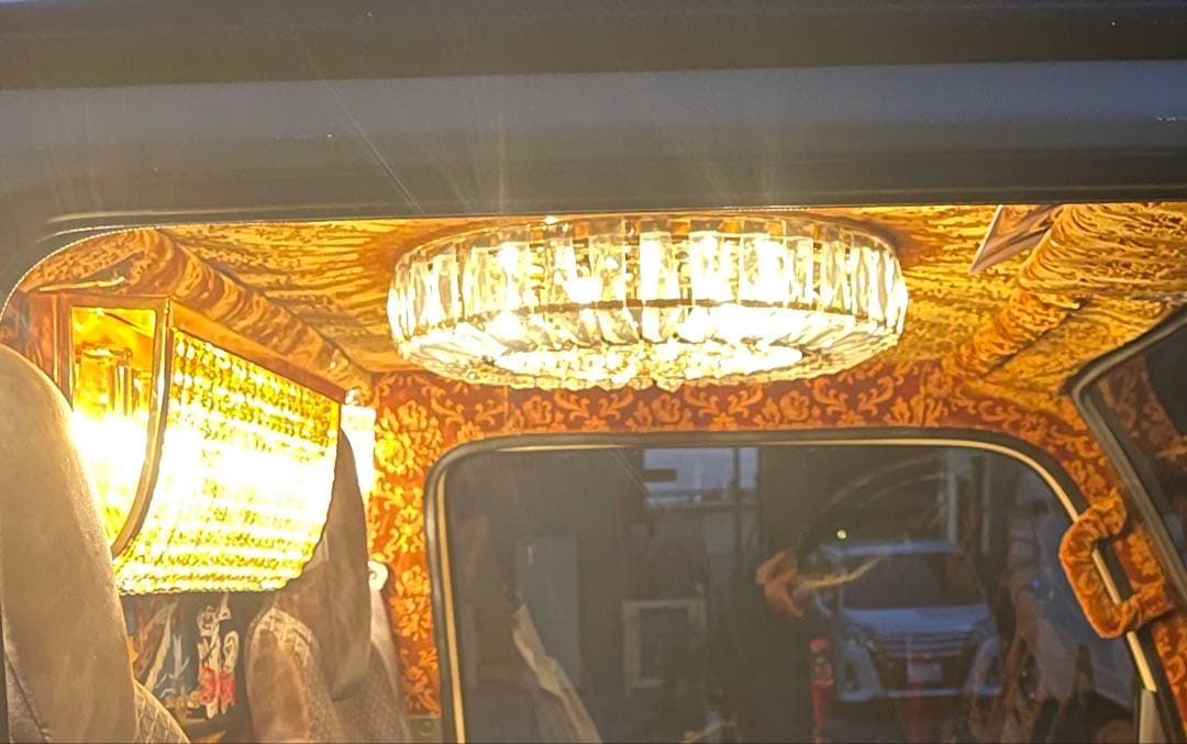 デコトラ　シャンデリア