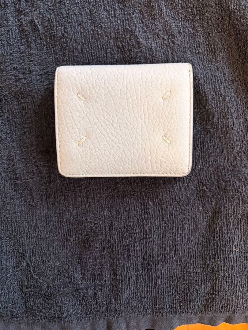 Maison Margiela レザー 二つ折り財布 ライトグレー 箱付き