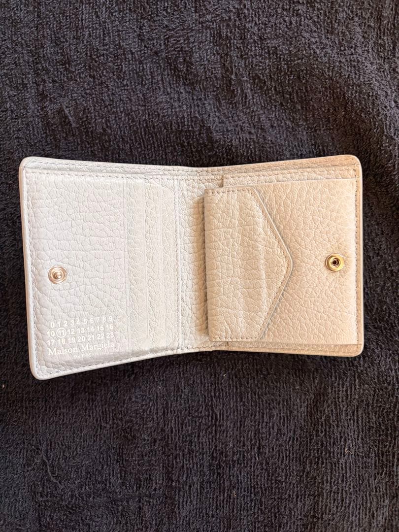 Maison Margiela レザー 二つ折り財布 ライトグレー 箱付き