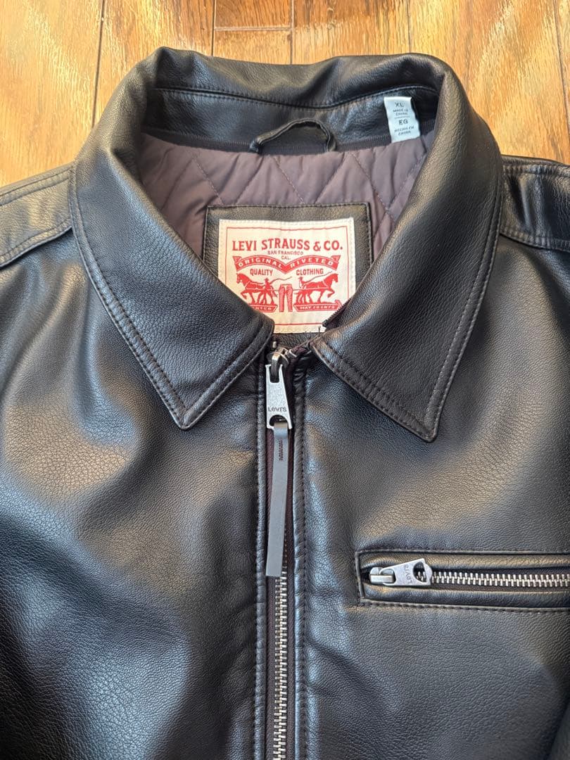 Levi'sレザー ボンバージャケット ブラック メンズ