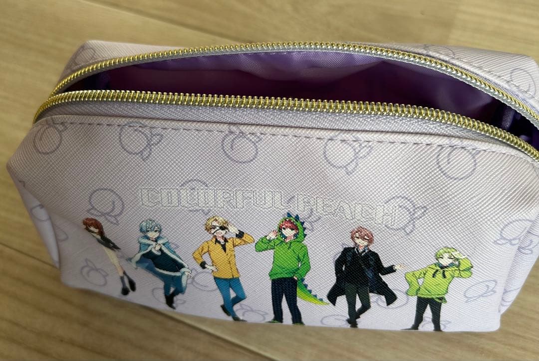 カラフルピーチグッズ