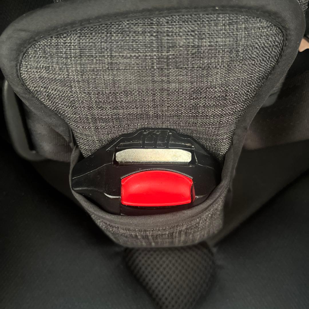 Joie チャイルドシート　Tilt （ペイヴメント）