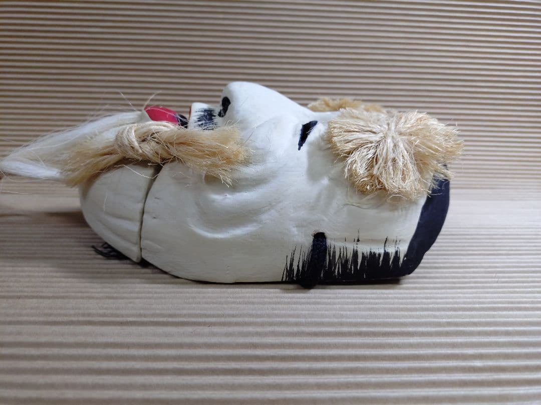 伝統的な能面 「翁」「黒式尉」 2点セット　木彫り　木彫　神楽