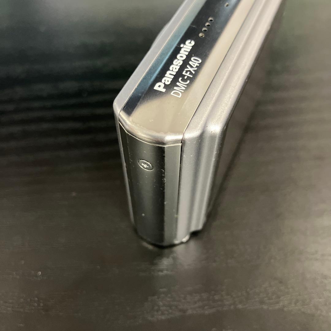 LUMIX 12メガピクセル コンパクトデジタルカメラ　Panasonic