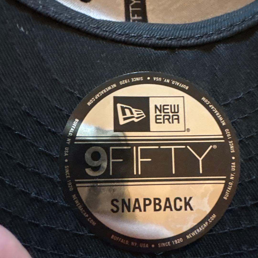 New Era 9FIFTY スナップバックキャップ 黒　インディアンス