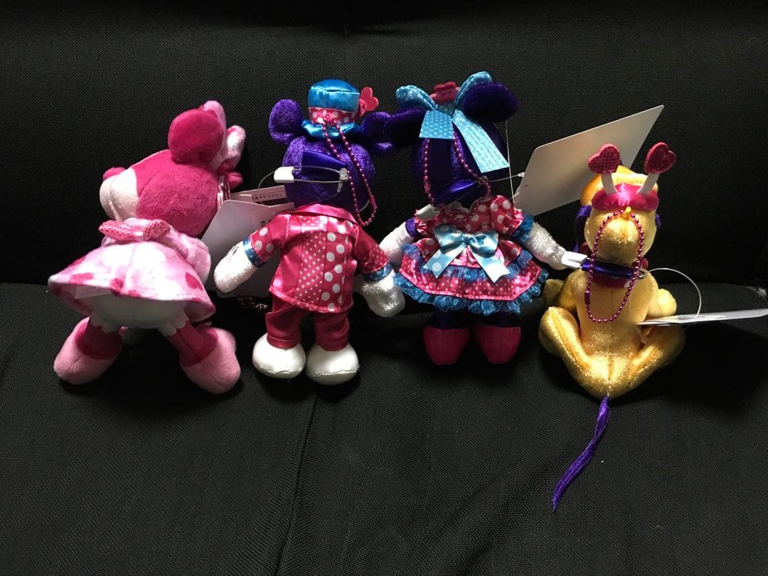 ミニー　パルパルーザ 2026 ぬいぐるみバッジ　チャーム　ディズニーランド