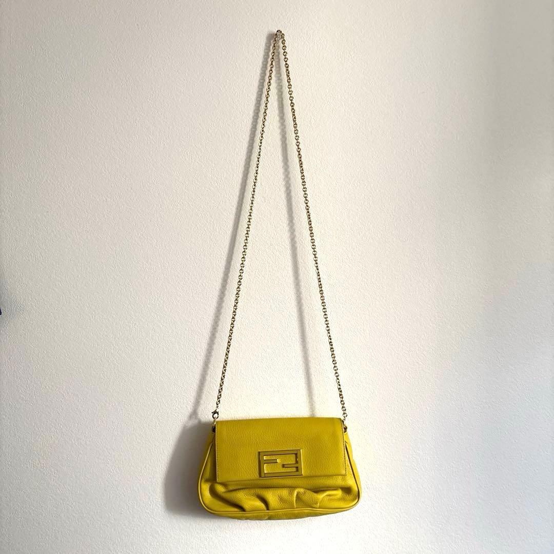【美品】FENDI バック　チェーン　黄色　ショルダーバック