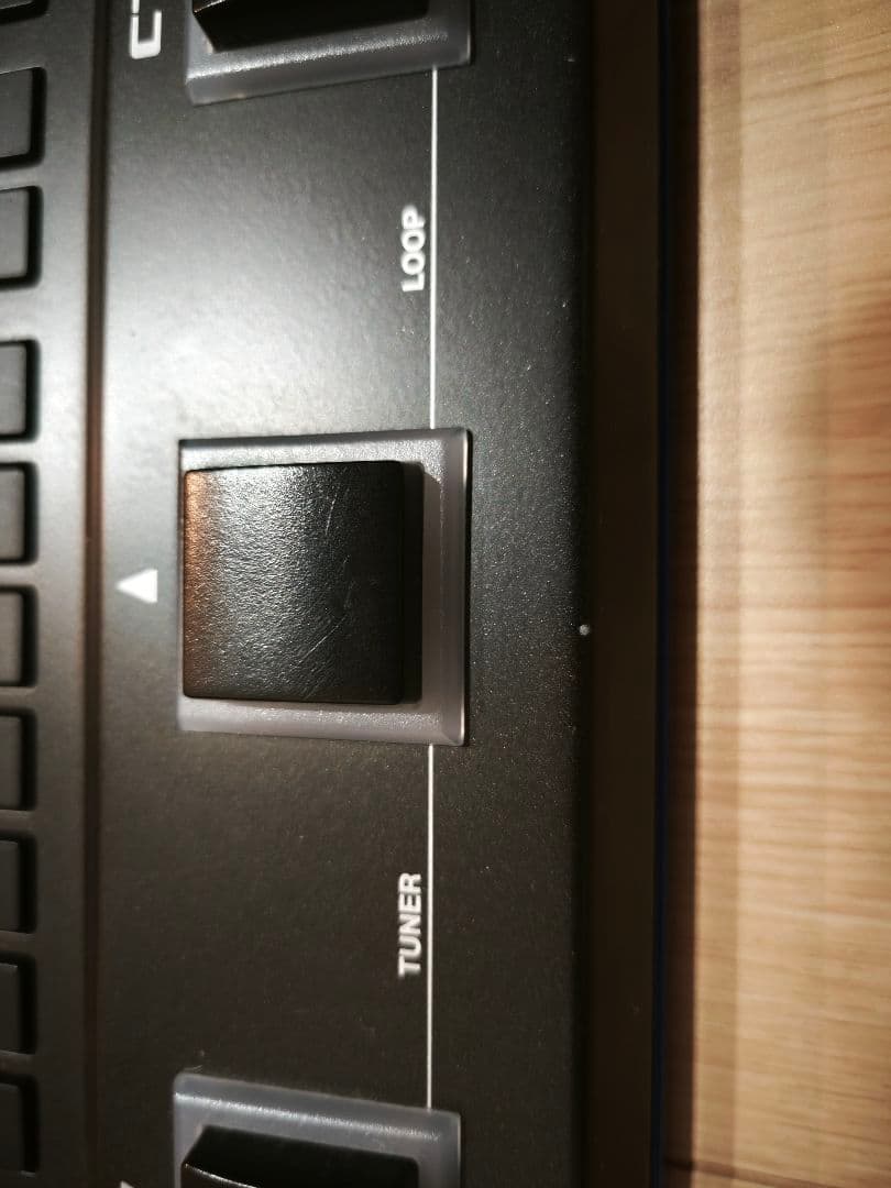 BOSS GT-1 ギターマルチエフェクター