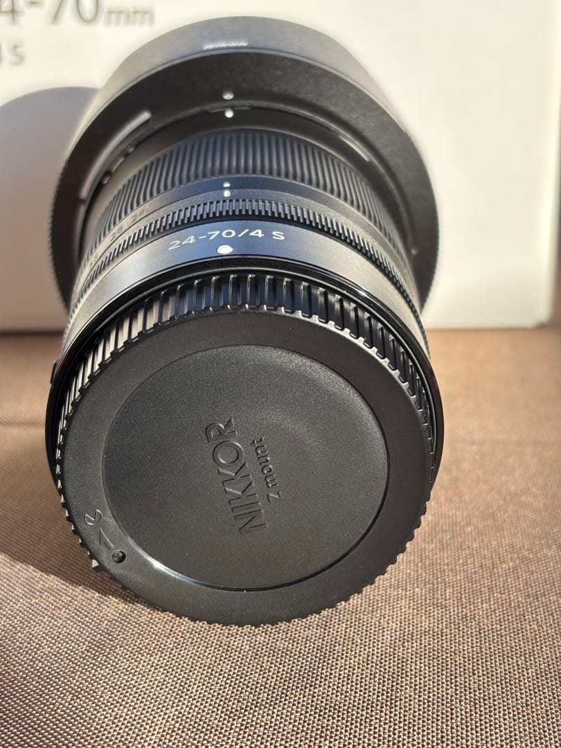 Nikon 24-70mm f/4 S ズームレンズ