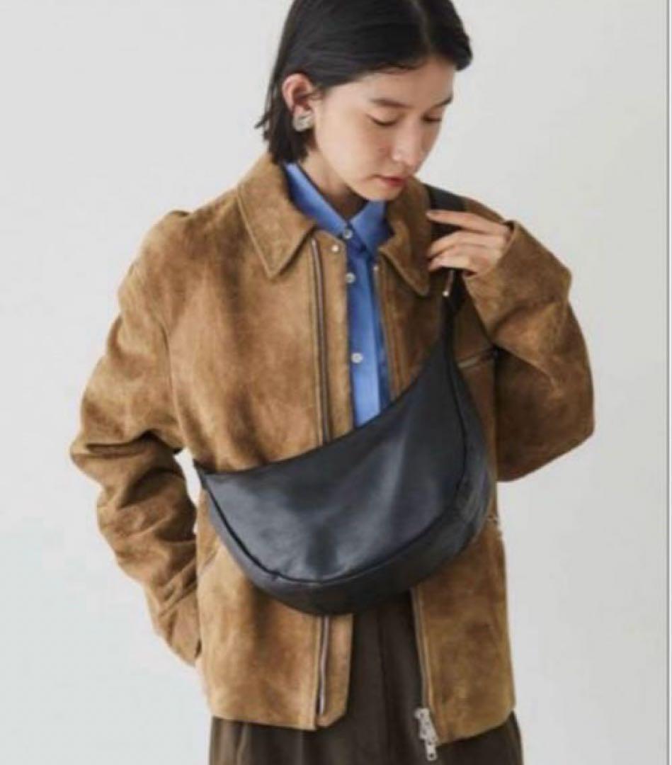 新品ラシット 今期ソフトレザーラウンドショルダーバッグ　金具シルバー