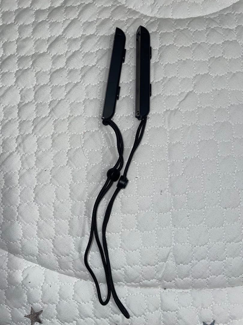 ユ*す様 Nintendo Switch 本体 赤/青 Joy-Con付き美品