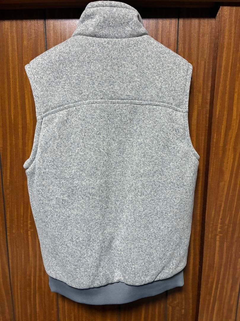 パタゴニア インサレーテッドベターセーターベスト　グレー　メンズS