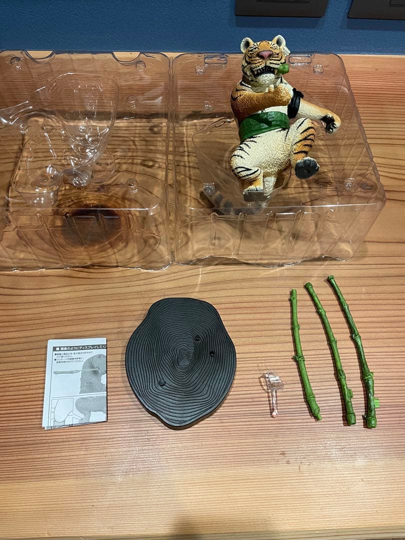 ONE PIECE 朝隈俊雄　フィギュアーツZERO ゾロas トラ 尾田栄一郎