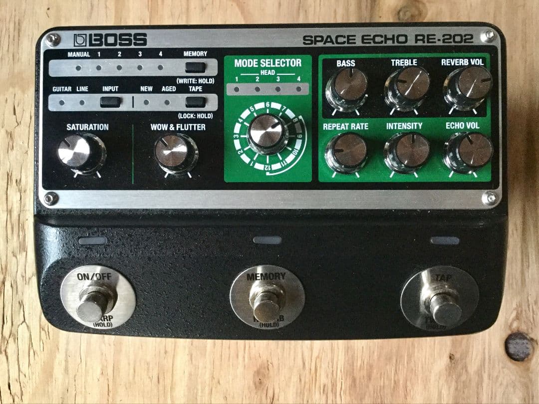 BOSS SPACE ECHO RE-202 ギターエフェクター