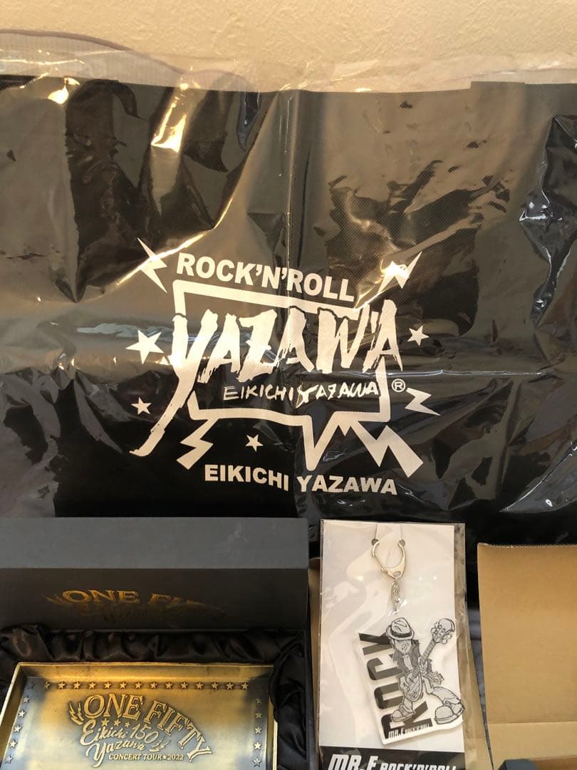 矢沢永吉 オリジナルグッズまとめ売り ジッポ ライター ピンバッジ キーホルダー