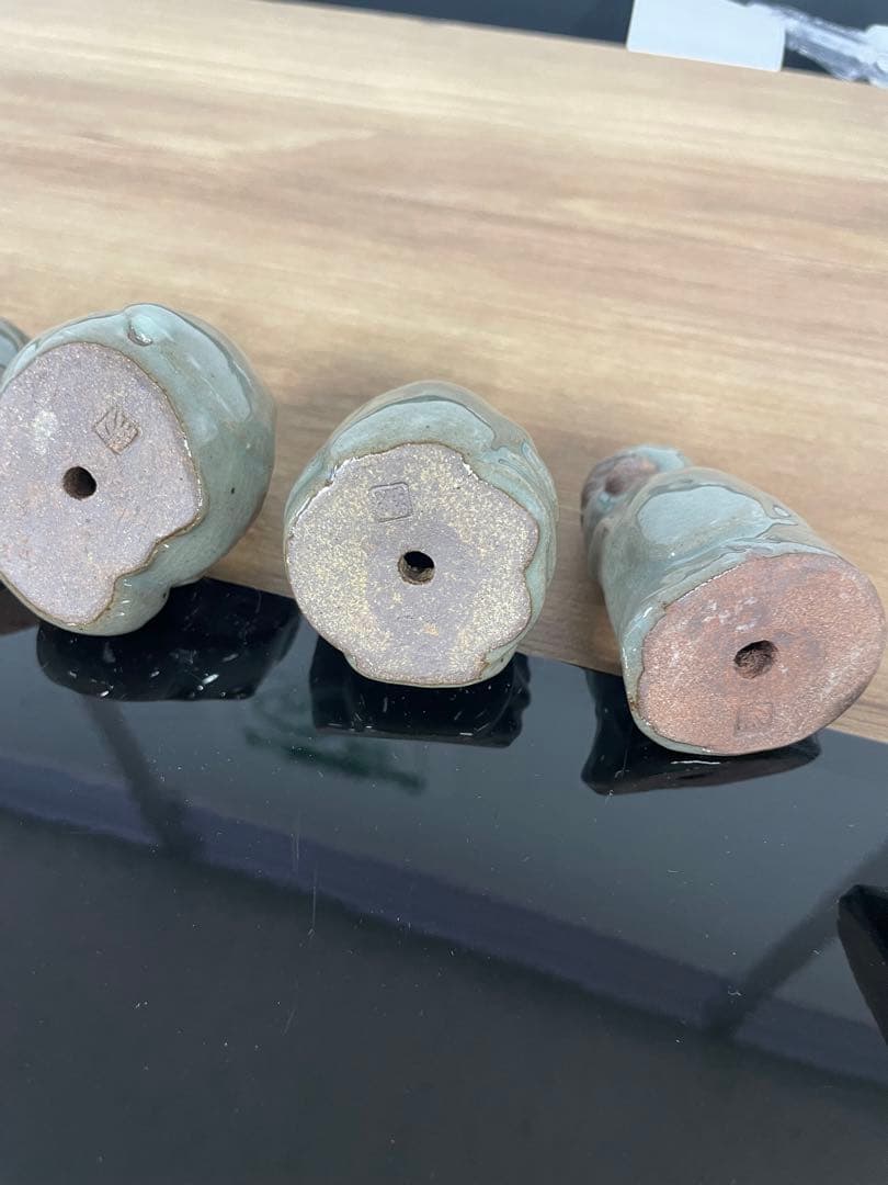 芳月作　芳月造　陶器製 七福神 置物セット 黒台座付き