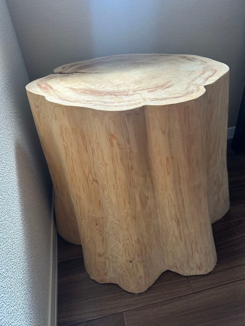 ヒノキ　ナチュラルウッド 切り株　スツール　テーブル　花台　インテリア　椅子