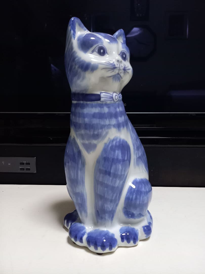 イタリア製　ビンテージ　陶器　手彩色　蝶ネクタイ　座り猫　オブジェ