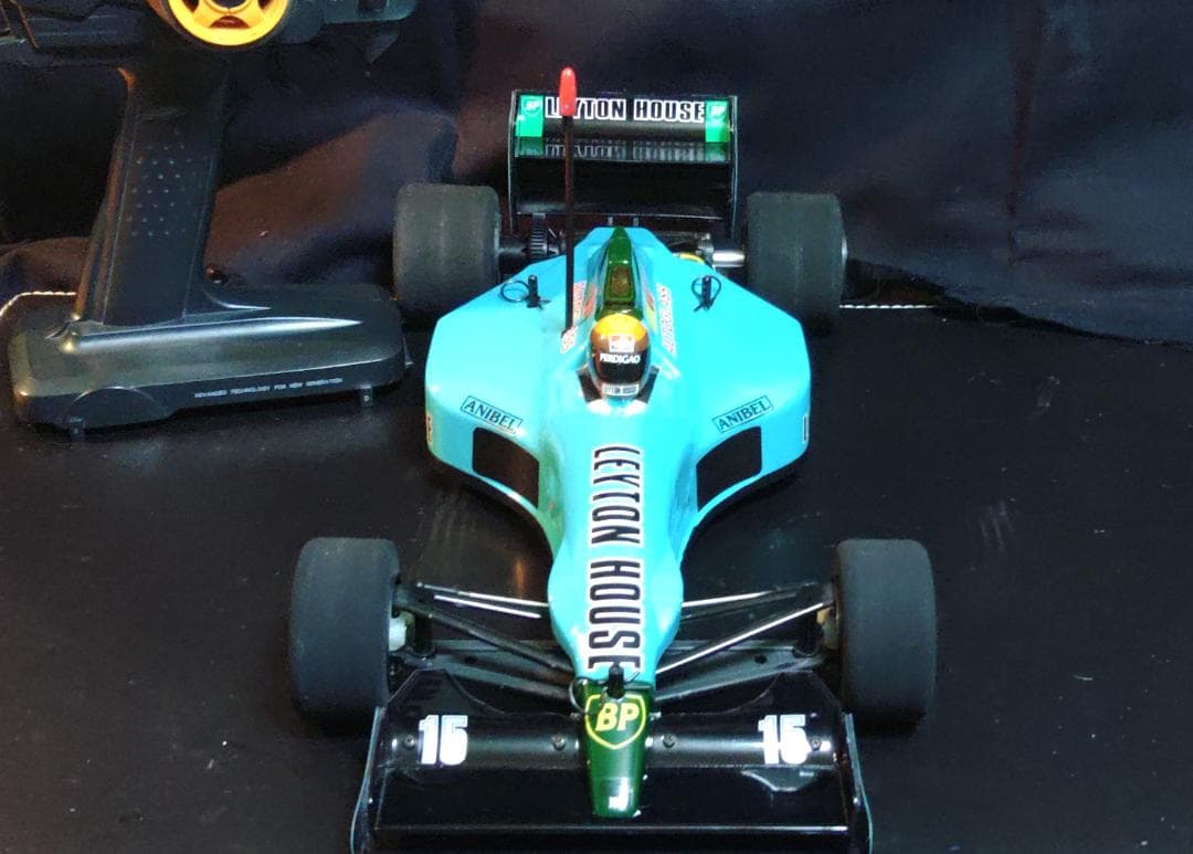 未走行：タミヤF104Wシャーシ・レイトンハウスCG901ボディ・オマケ付