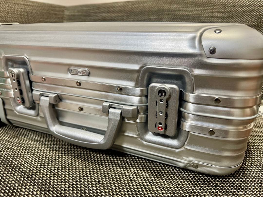 【レア新品未使用】RIMOWA トパーズ 34ℓ アルミニウム製キャリーカート