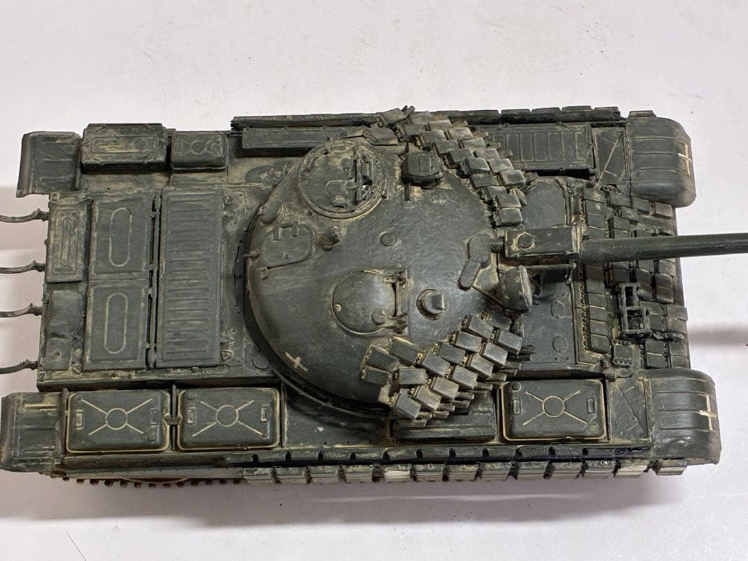 トランペッター　1/35 T-62 ERA 完成品　戦車　模型　
