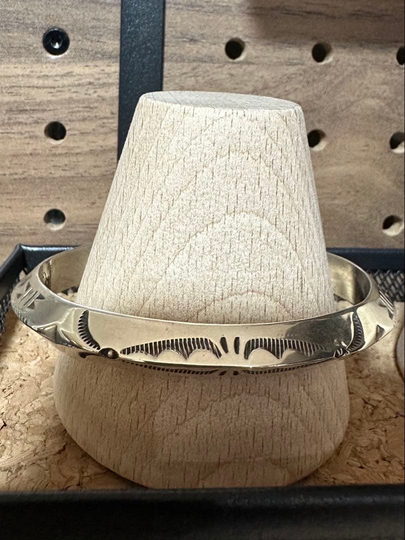 Navajo ナバホ　バングル　Arnold Good luck