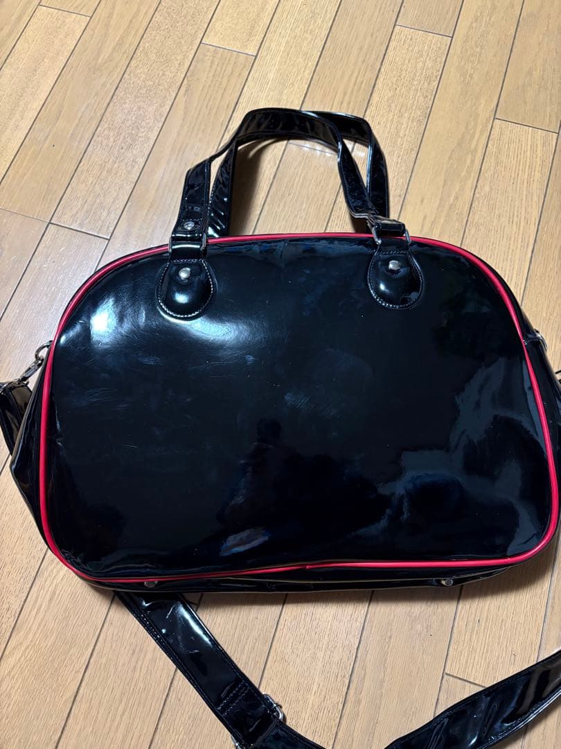 stray kids(スキズ)ワールドツアー JAPPAN エナメルバッグ(韓流