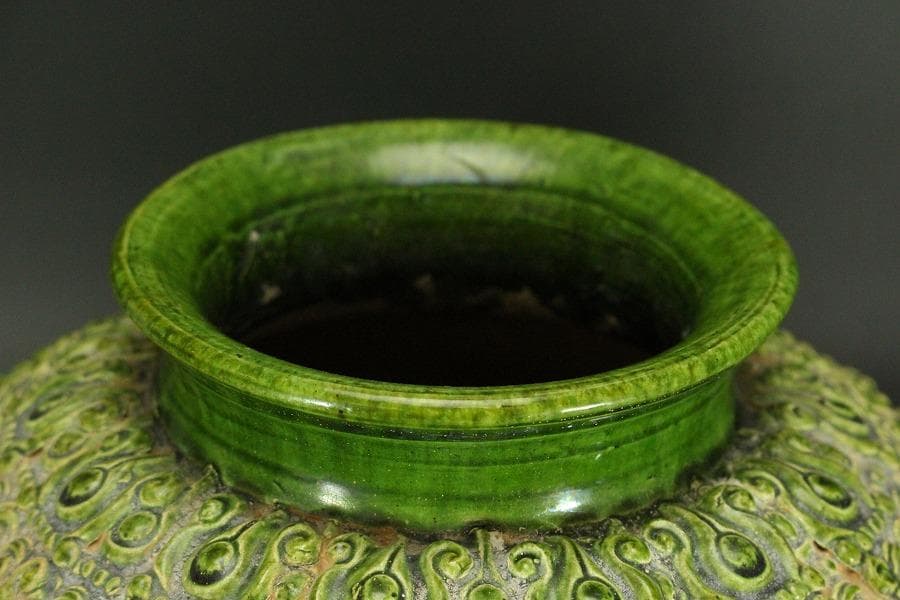 中国美術 緑釉 貼蓮花魚紋 装飾壷 高27.5cm(LC150)