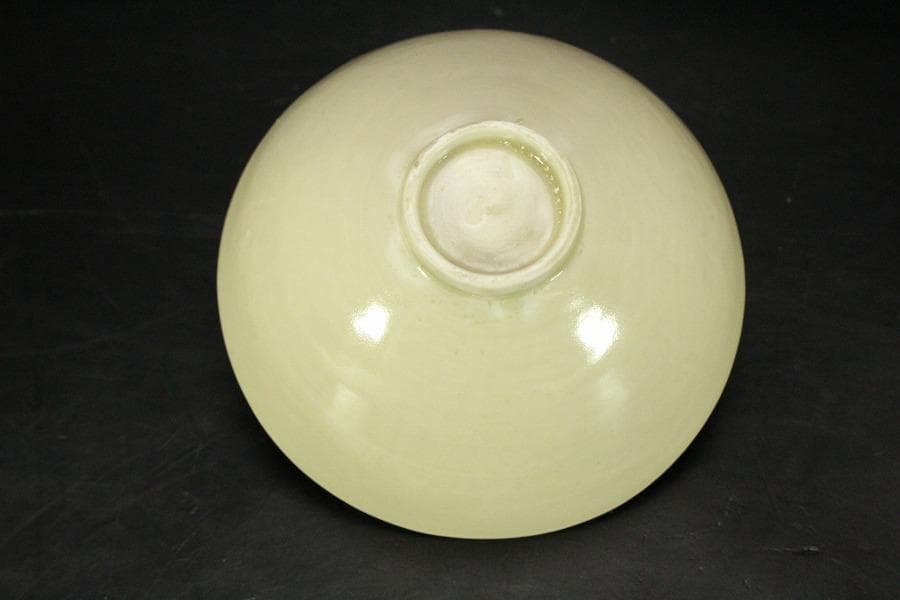 中国美術 白磁 花紋 碗(HA518)