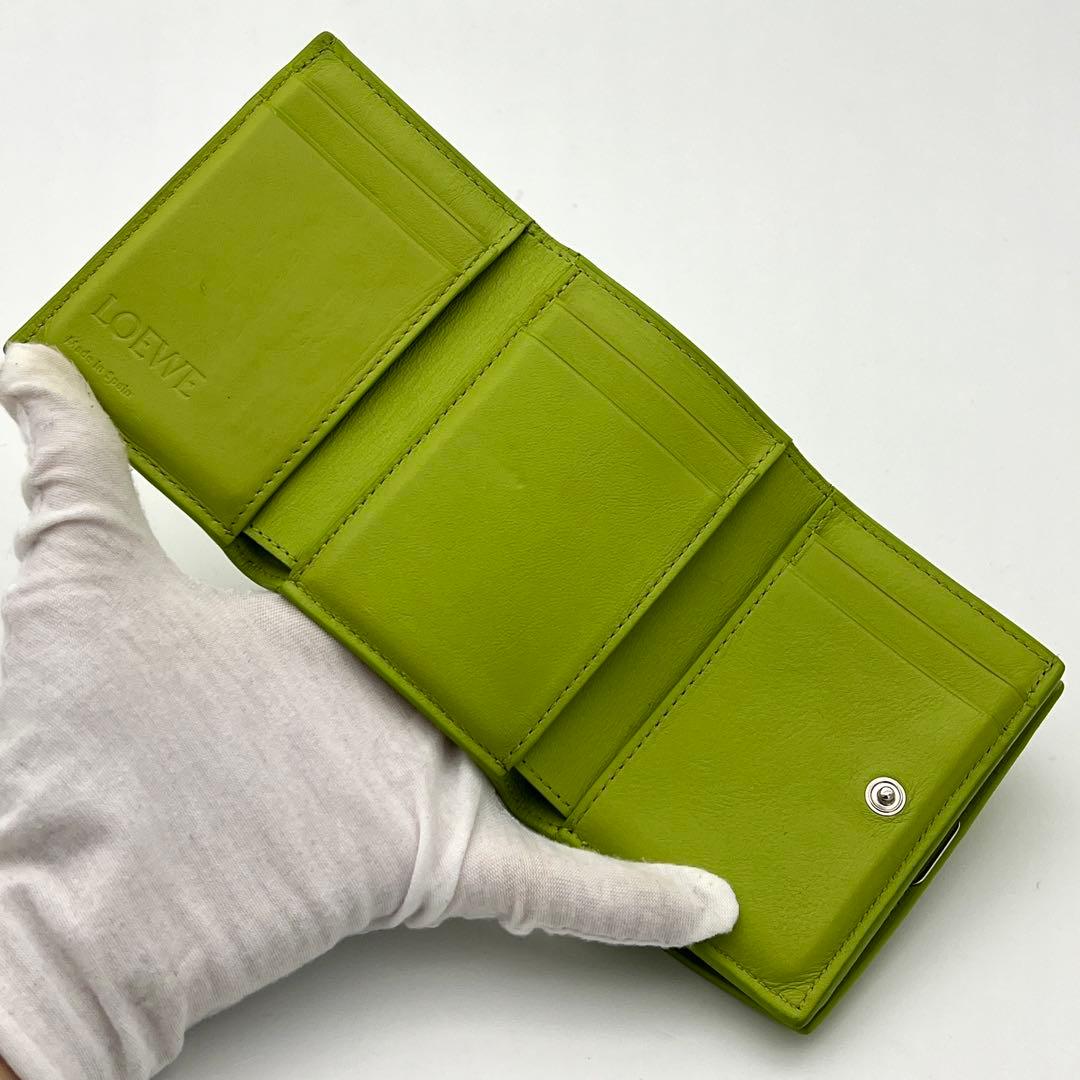 【希少カラー】LOEWE アナグラム トライフォールド ウォレット 三つ折り財布
