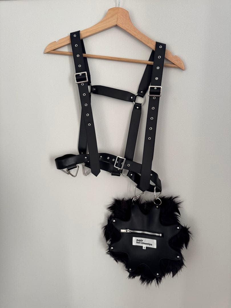 【新品】25FW noir kei ninomiya ファーハーネス