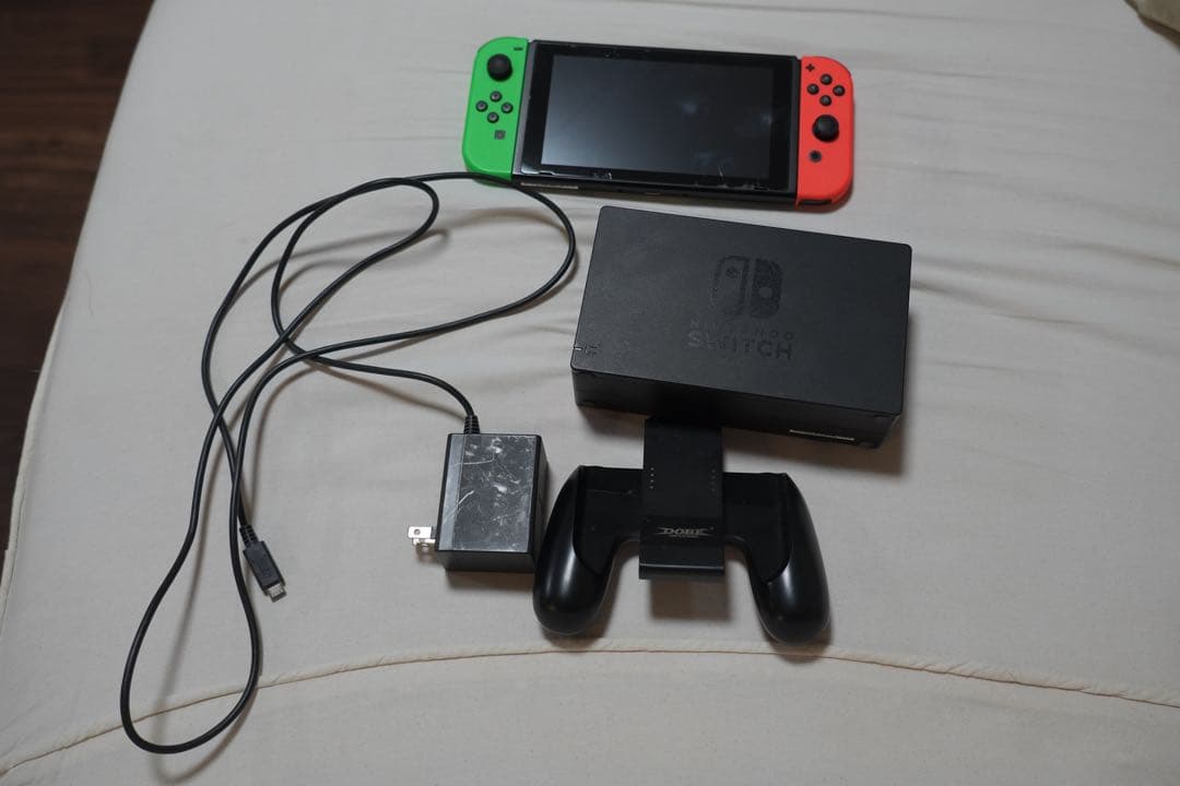 Nintendo Switch 本体　ドックセット