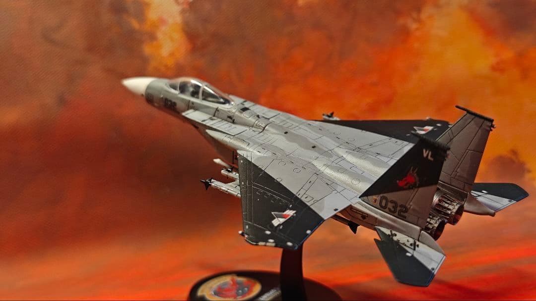 1/144 電飾改造 完成品 F-15c PLSL付き サイファー 円卓の鬼神