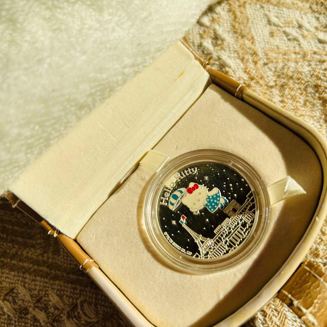 Hello Kitty 記念硬貨 Monnaie de Paris