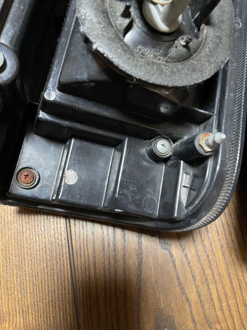 ハイエース用　STUDIO DESIGN LEDテールランプ クリア/レッド