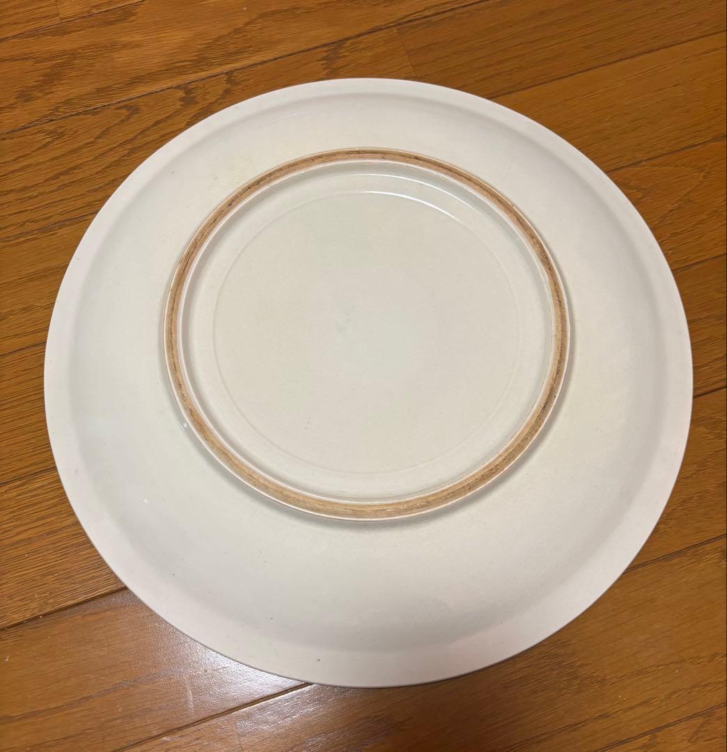 花と孔雀のデザイン 陶器皿 大皿 飾り皿