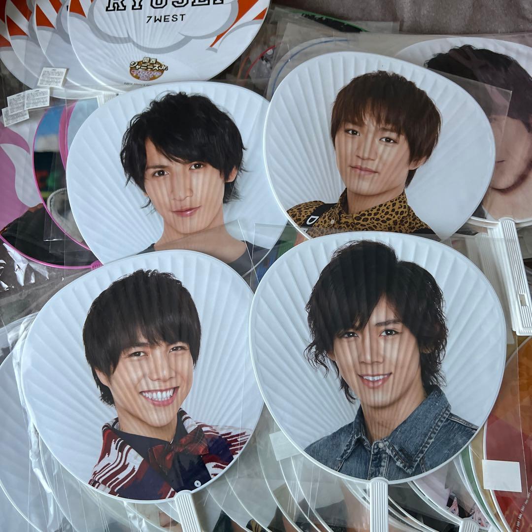 WEST. うちわ まとめ売り 82本