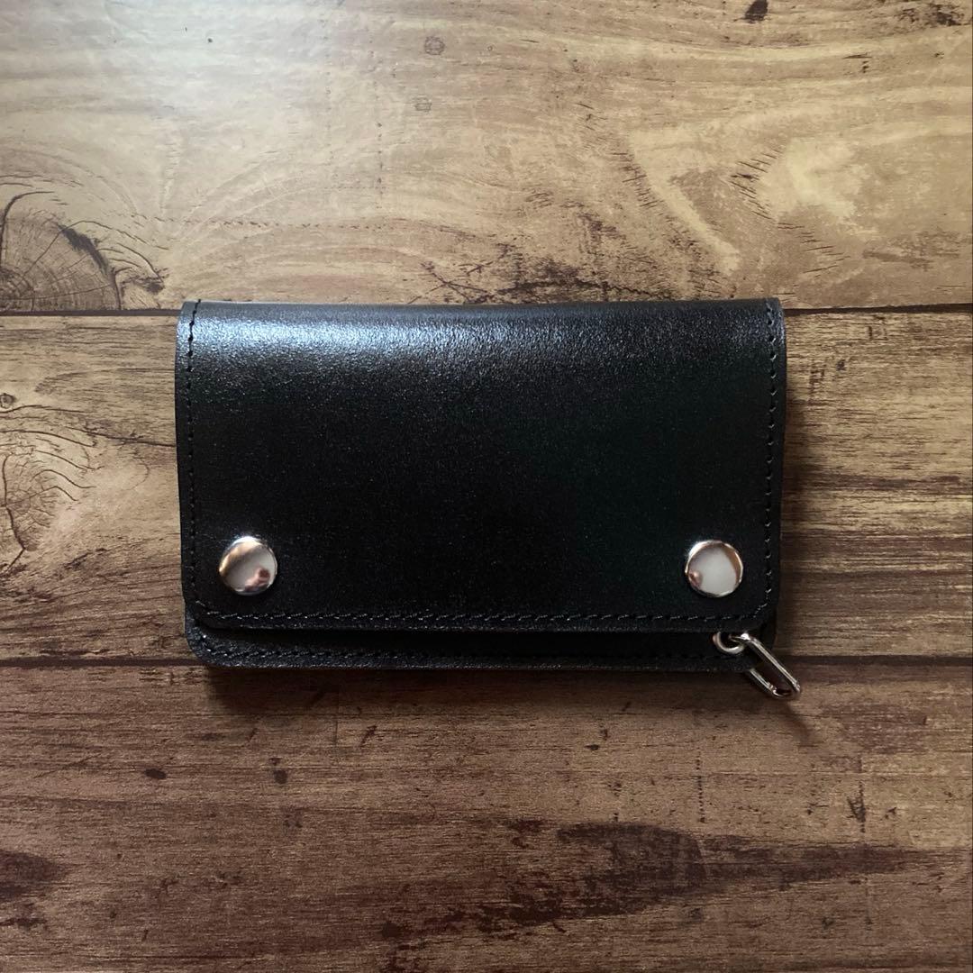 【お札を折らずに収納】カウレザー トラッカーウォレット150（ミドル）2.5層