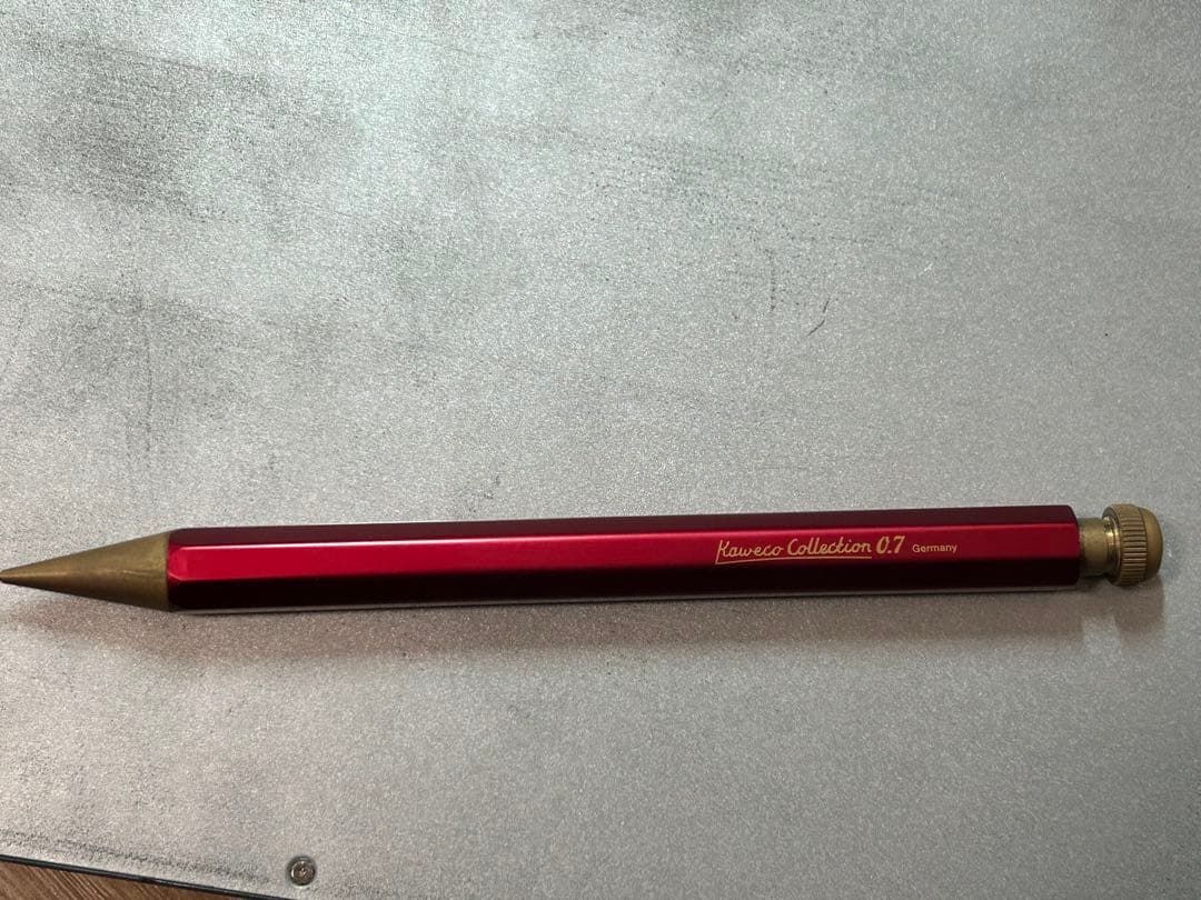 カヴェコスペシャル　レッド　シャープペンシル　0.7