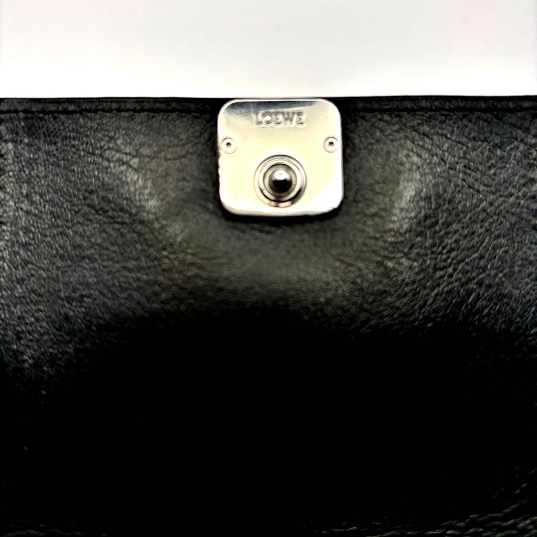 LOEWE 黒 レザー 三つ折り財布