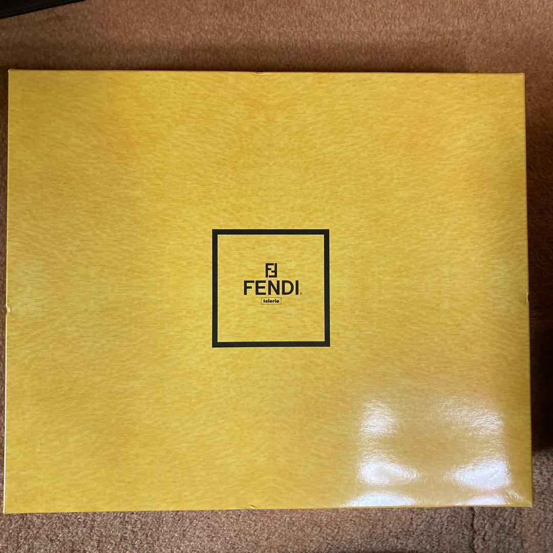 未使用　FENDIタオル3点セット　バスタオル　フェイスタオル　ウォッシュタオル