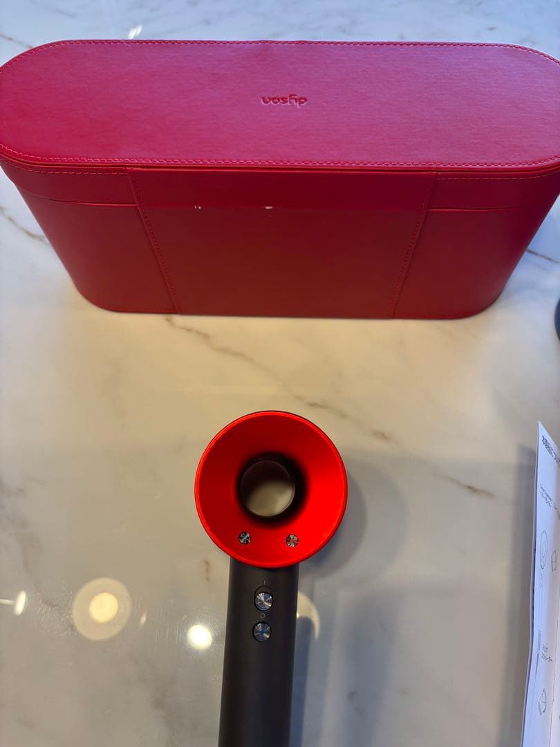 ダイソン ヘアドライヤーDyson Supersonic HD01 収納ケース付