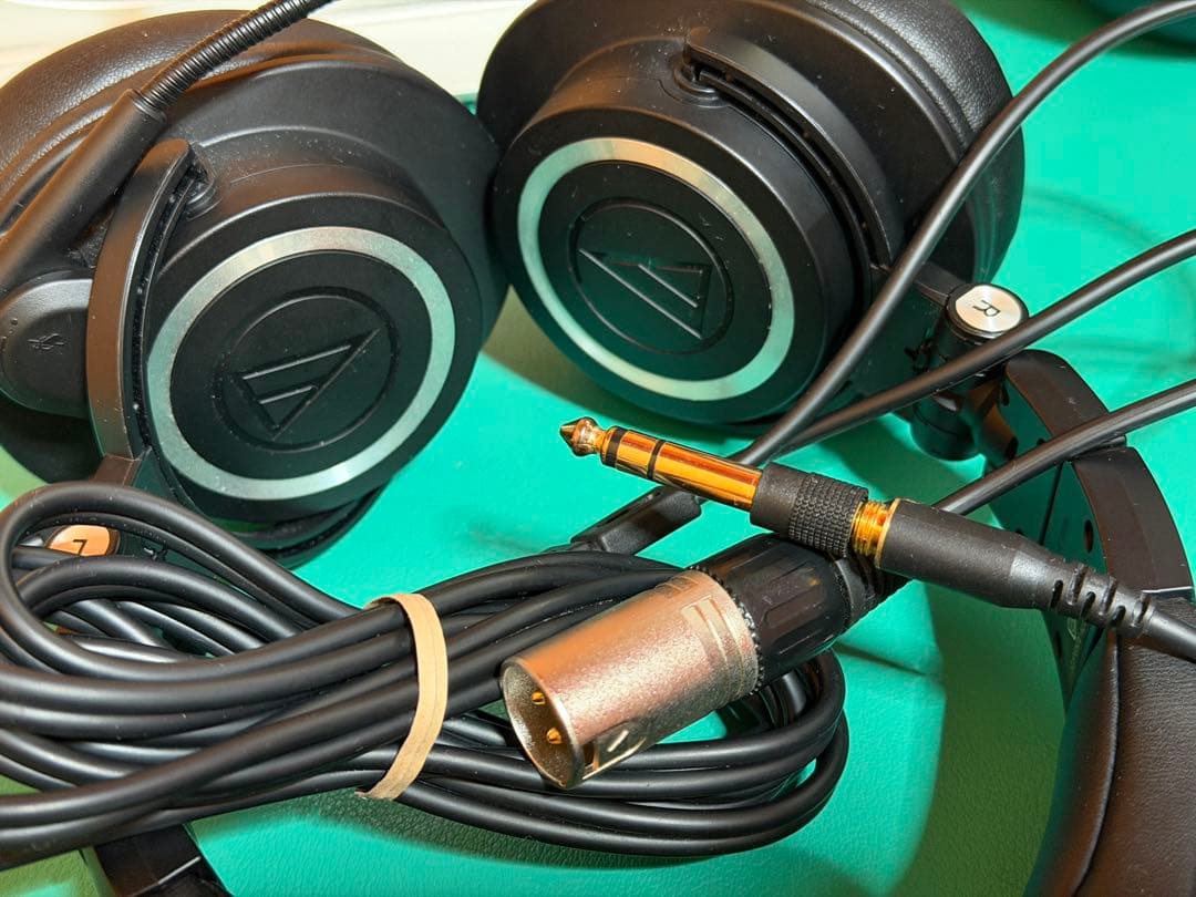 ヘッドホン umeATH-M50xSTS Audio-Technica