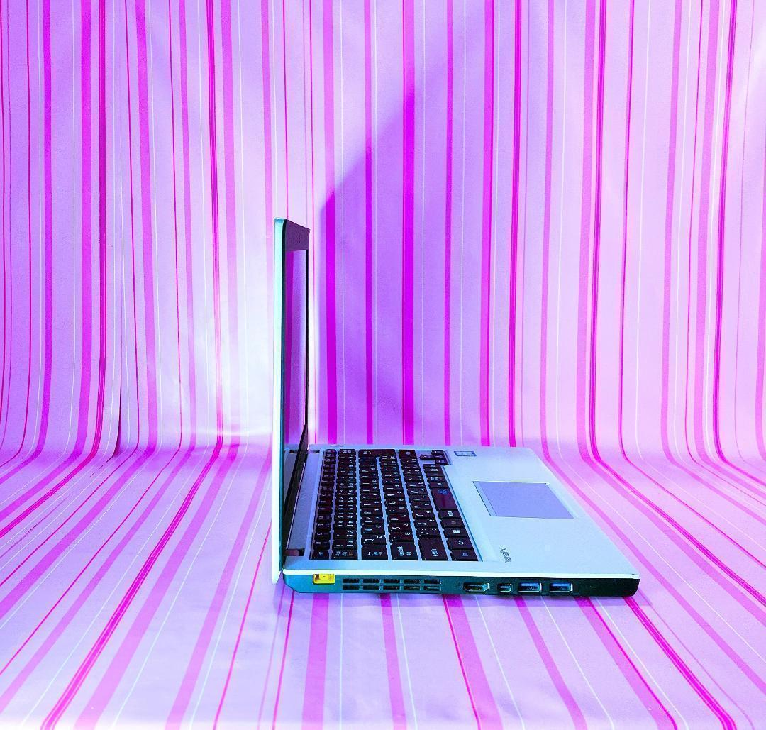 37お買得NEC【すぐ使える小型薄型ＰＣ・バッテリー長持ち】ノートパソコン