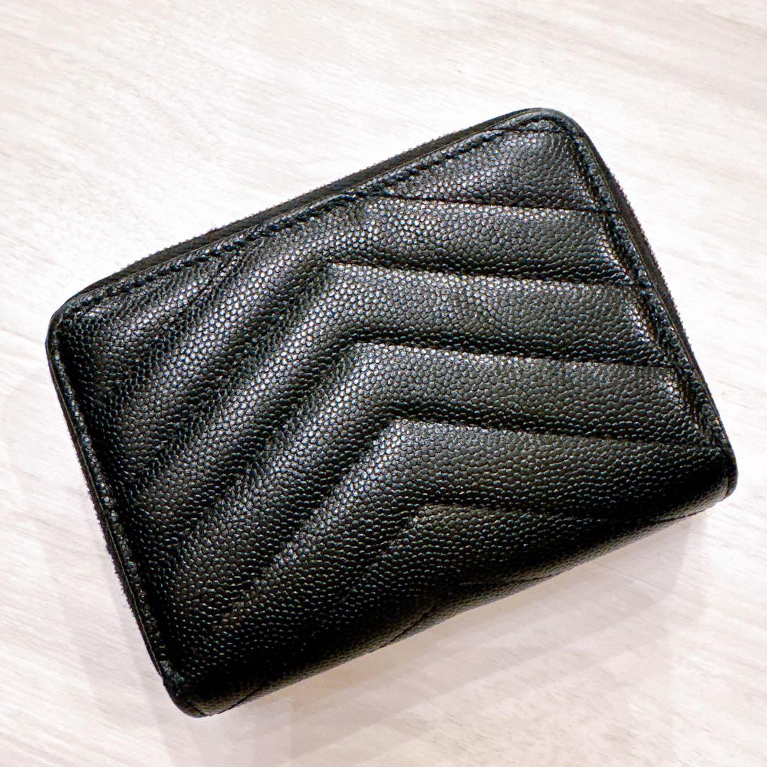 二つ折り財布 ブラック 箱付き