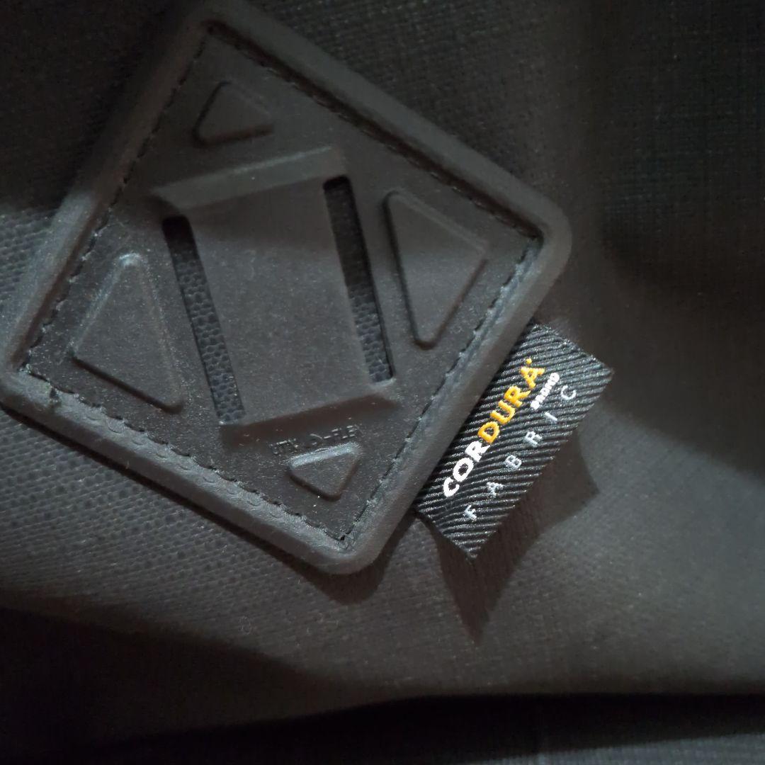 DAKINE ブラック キャリーカート 大容量