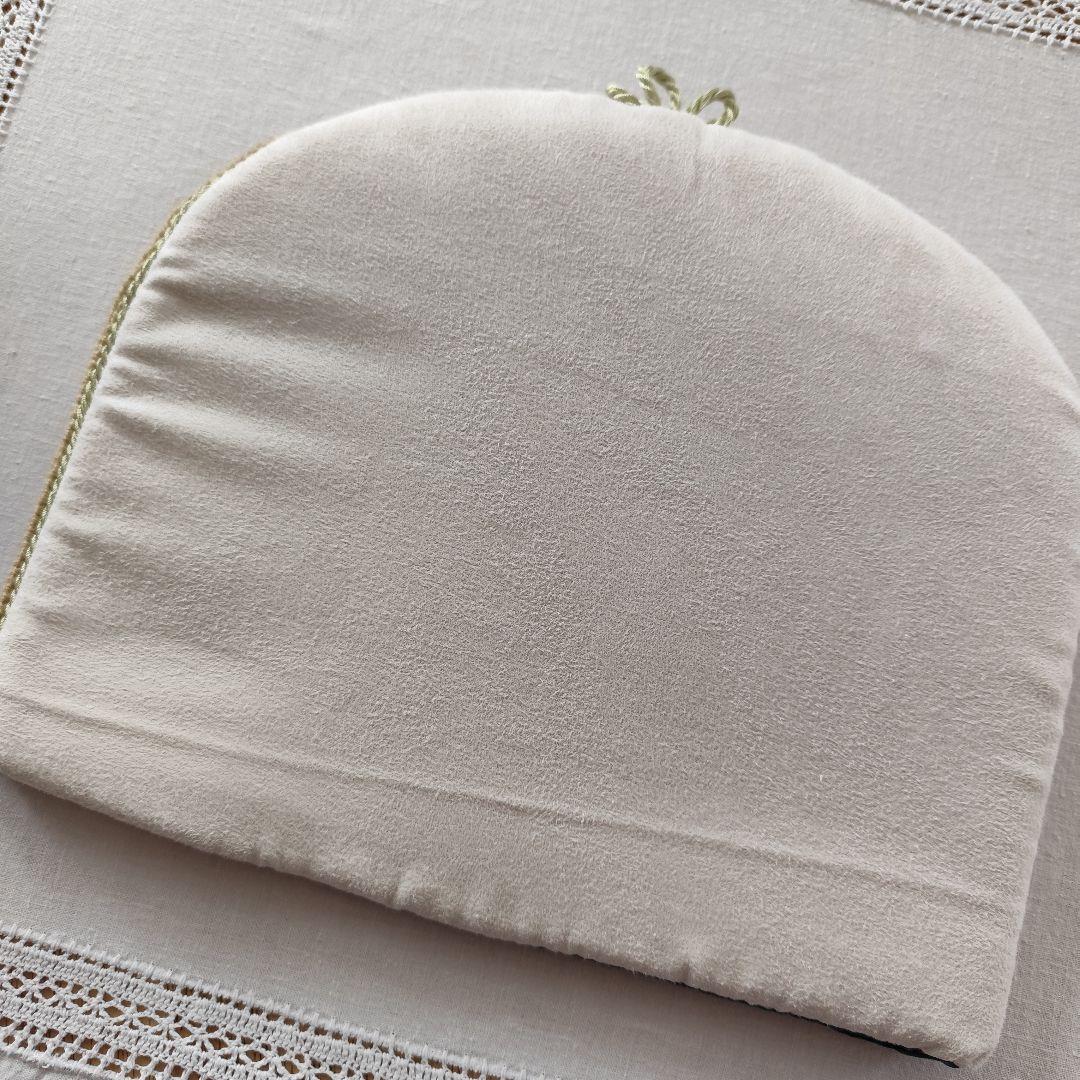 ニードルポイント　プチポワン　ティーコージー　ティーコゼー