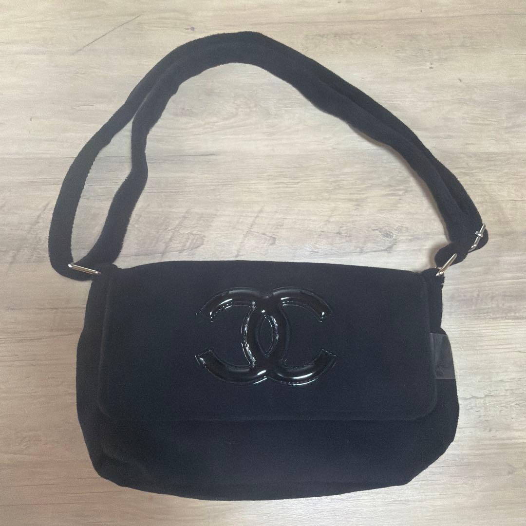 新品未使用　シャネルコスメノベルティブラックパイル生地ショルダーバッグBTSテテ
