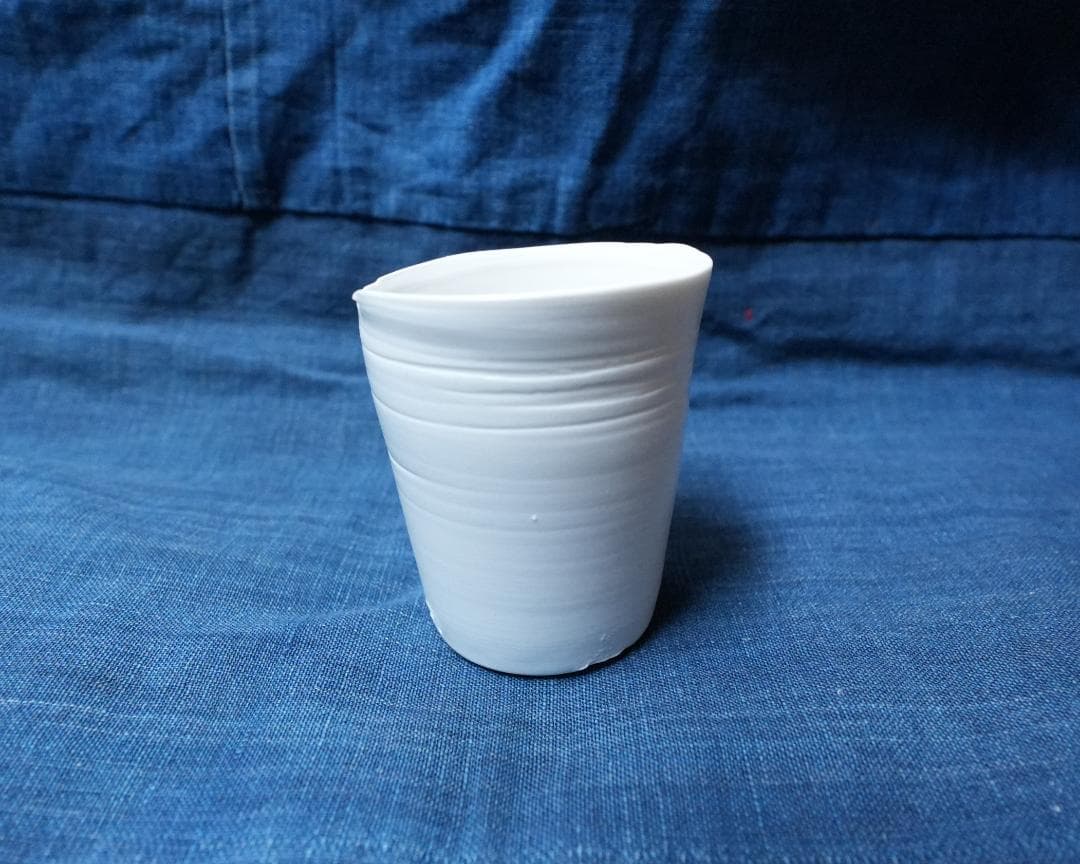 黒田泰蔵 白磁盃 ぐい呑み カップ 猪口 酒器 作家 Tマーク