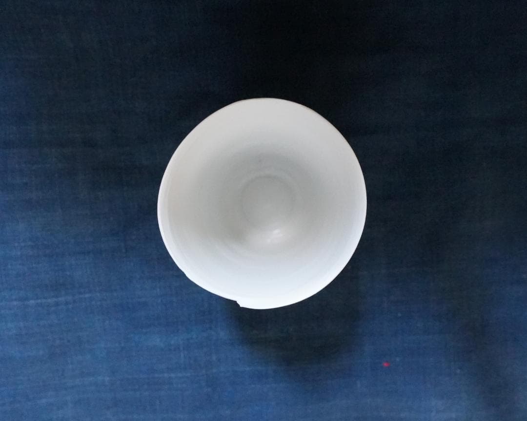 黒田泰蔵 白磁盃 ぐい呑み カップ 猪口 酒器 作家 Tマーク